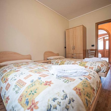 Family House Amalia Myholidaylivigno Livigno Exterior foto