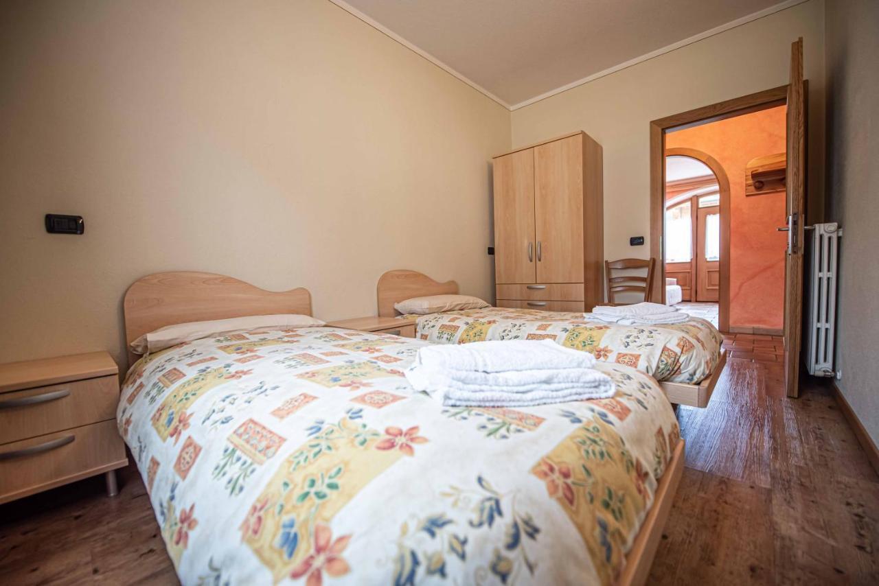 Family House Amalia Myholidaylivigno Livigno Exterior foto