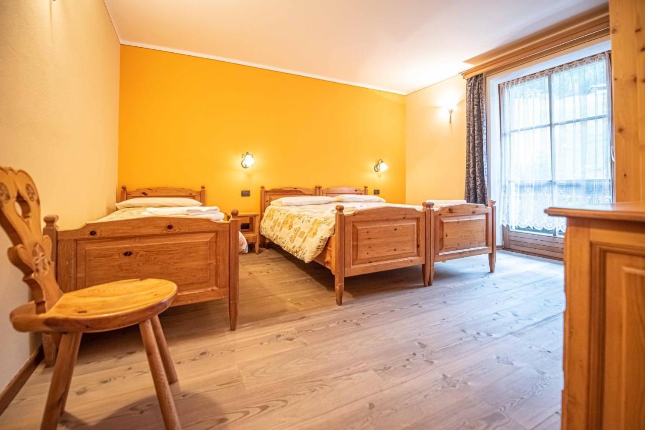 Family House Amalia Myholidaylivigno Livigno Exterior foto